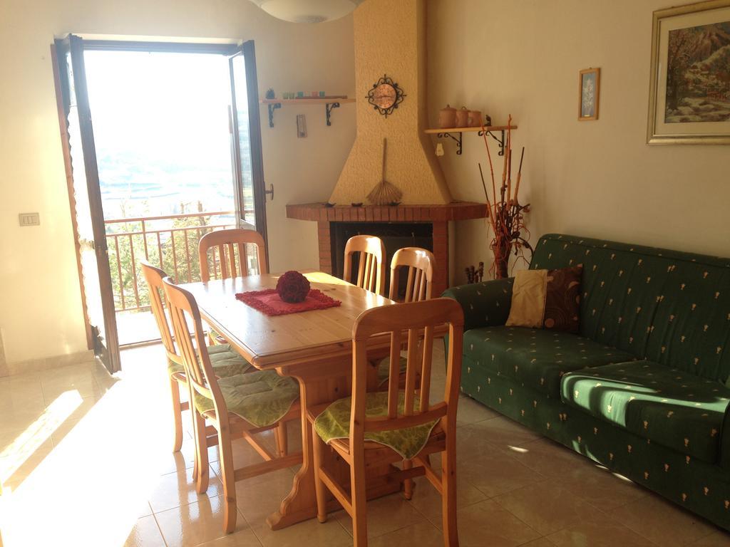 Sangro Apartment Кастел ди Сангро Екстериор снимка